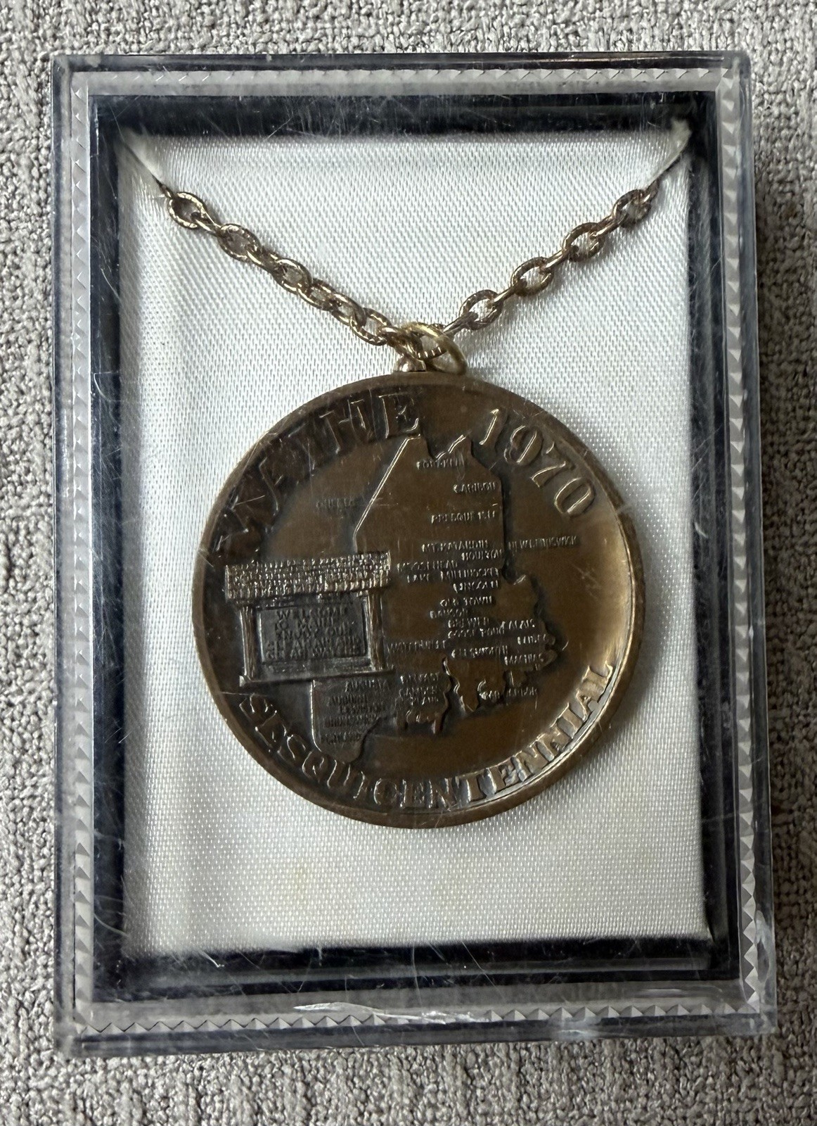 Vintage 1970 Maine Vacationland Sesquicentennial Memorial Coin In Original Case Vintage 1970 Maine Vacationland Sesquicentennial Memorial Coin In Original Case