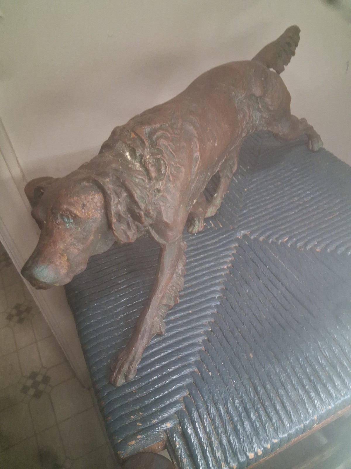 Antique / Vintage  Pointer Dog Statue Hunting Dog Cast Iron 