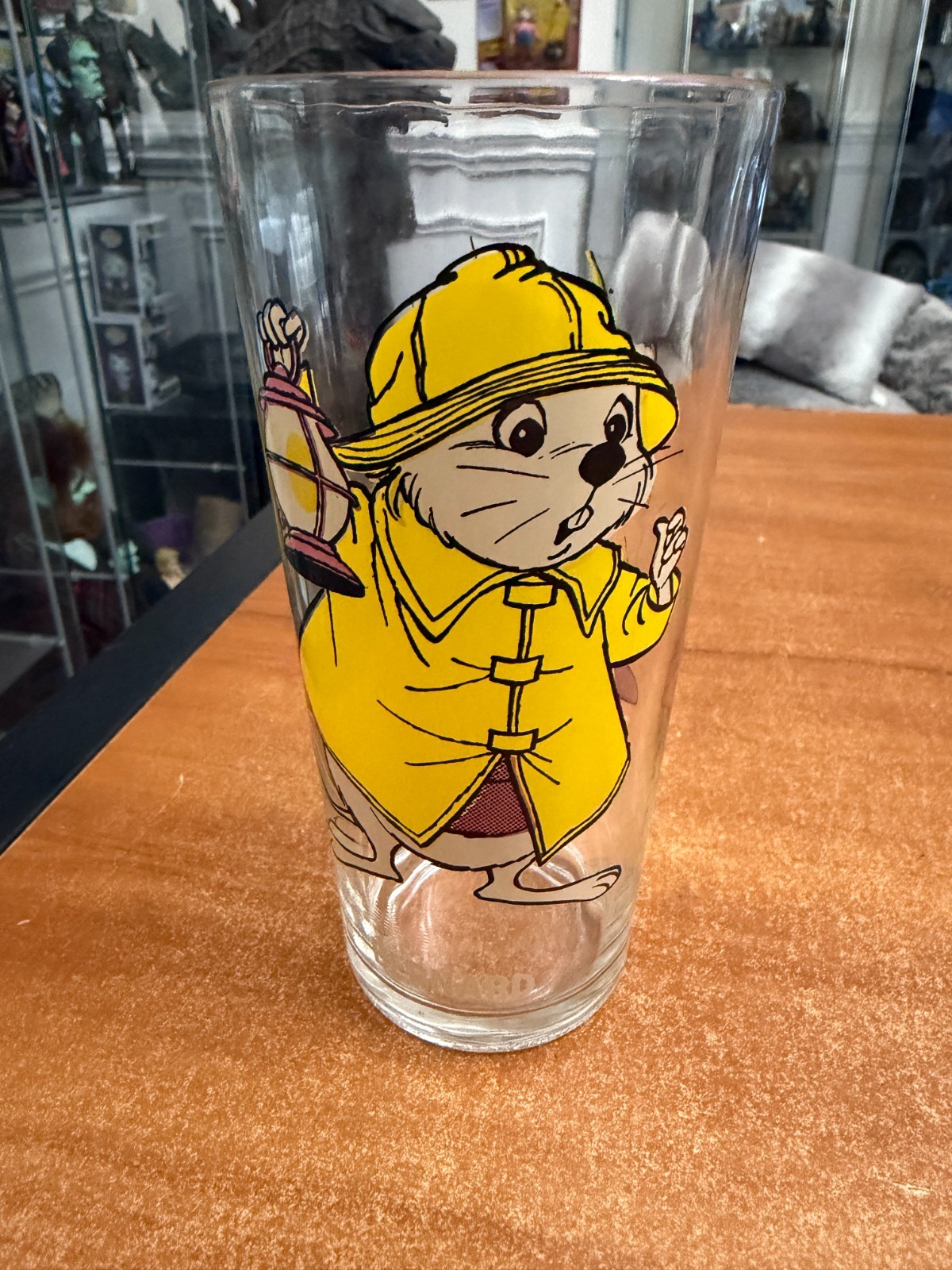 Vintage 1977 Walt Disney The Rescuers Collector Series Pepsi Glass - Bernard