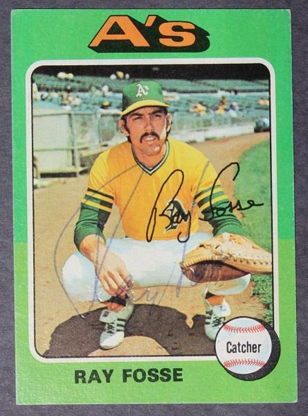 Oakland A\'s star Ray Fosse signed / autographed 1975 Topps baseball card-VINTAGE