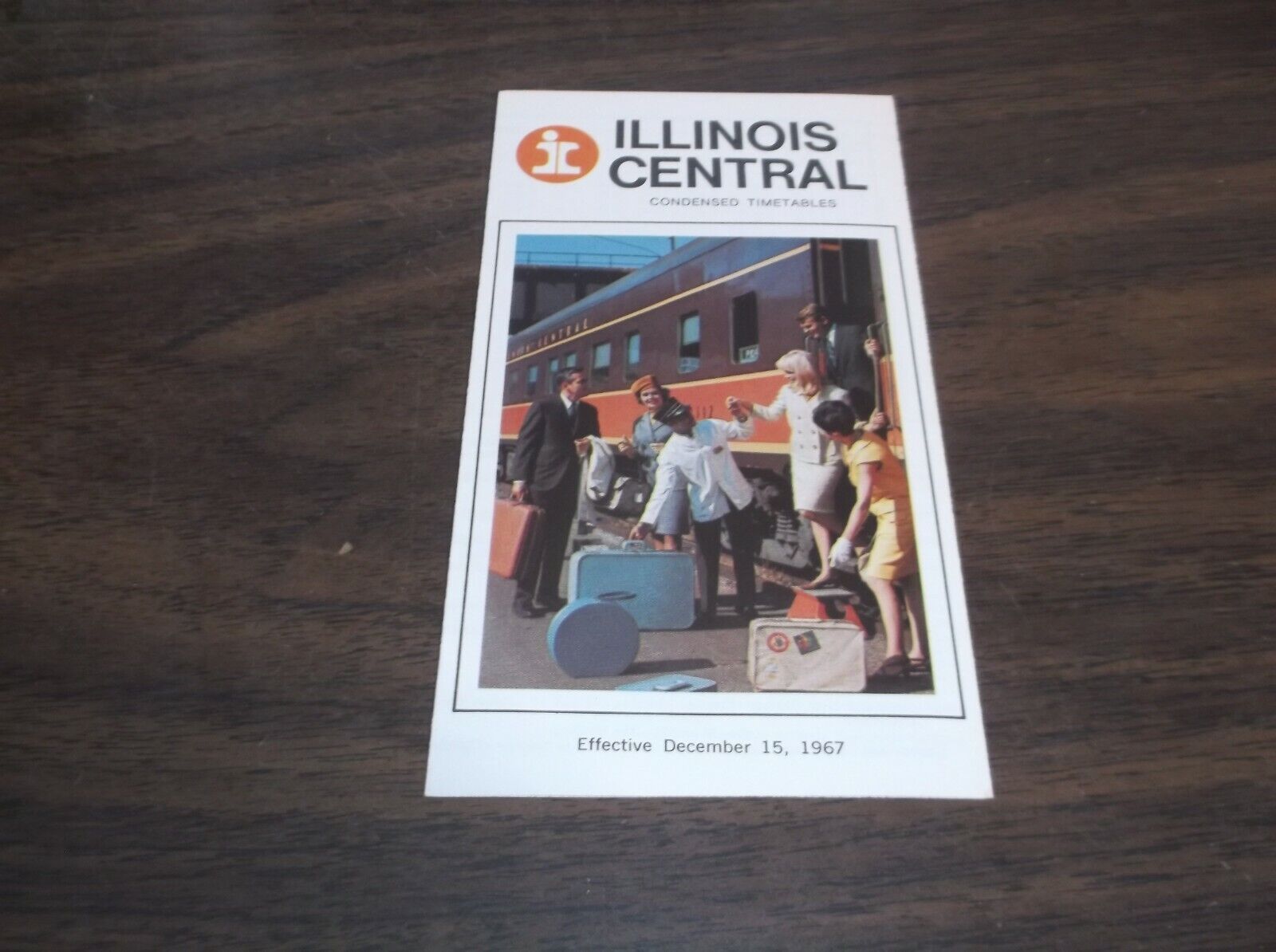 DECEMBER 1967 ILLINOIS CENTRAL CONDENSED SYSTEM PUBLIC TIMETABLE