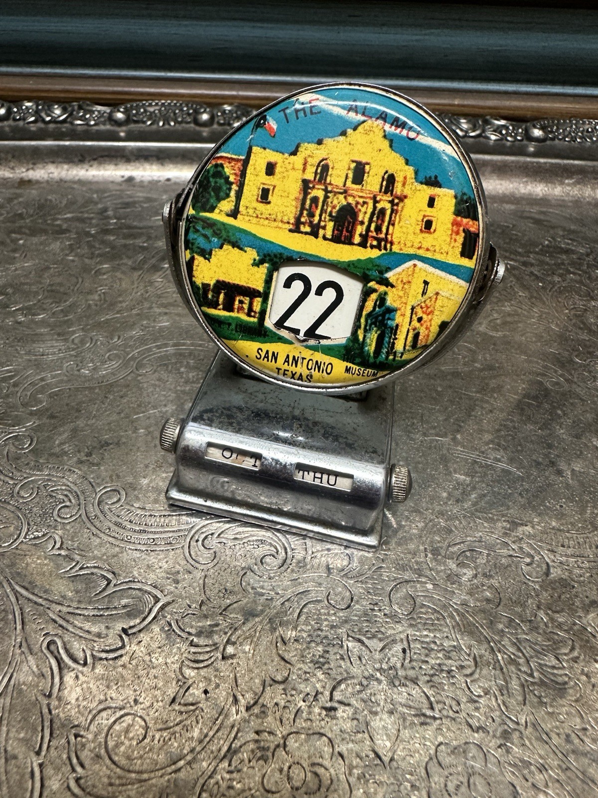 Vintage 1960’s Metal Perpetual Flip Calendar The Alamo San Antonio Texas