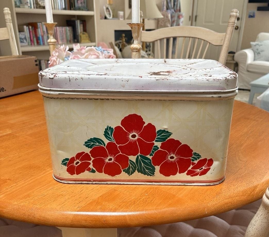 Vintage Metal Bread Box Red Floral Design Vintage Metal Bread Box Red Floral Design
