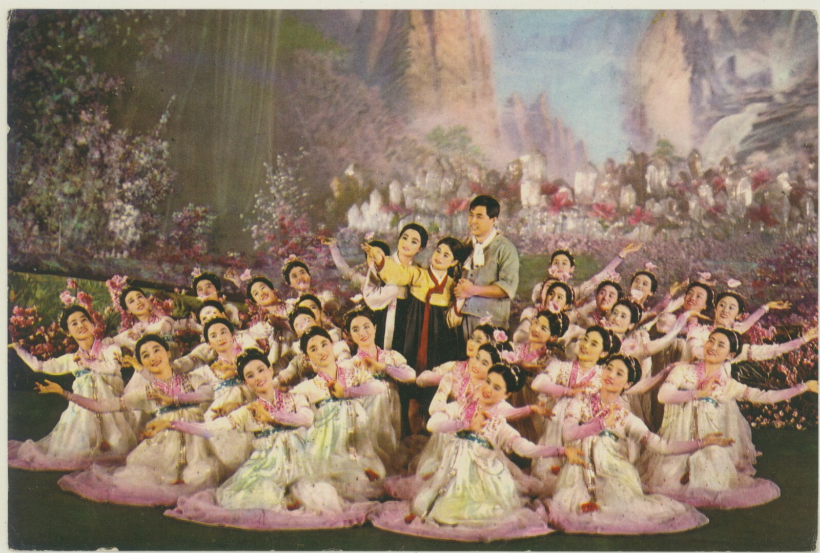 KOREA -NORTH KOREA -PYONGYANG -REVOLUTIONARY OPERA - POSTCARD
