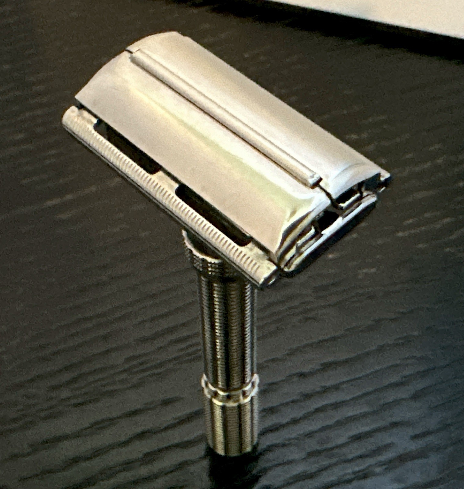 Vintage Gillette Slim Adjustable Safety Razor/1963 I2 Vintage Gillette Slim Adjustable Safety Razor/1963 I2