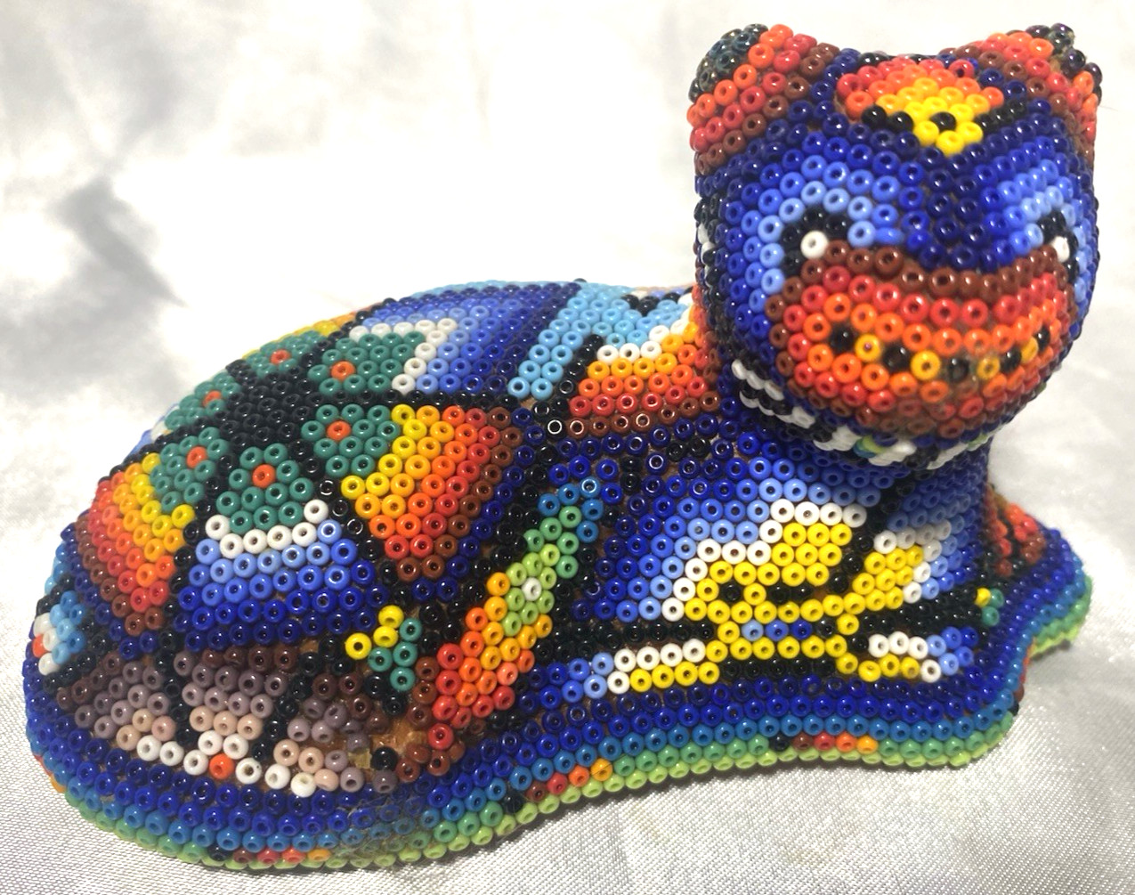 Vintage Huichol Beaded Cat Figurine Handmade Mexican Folk Art 4-1/2 Vintage Huichol Beaded Cat Figurine Handmade Mexican Folk Art 4-1/2