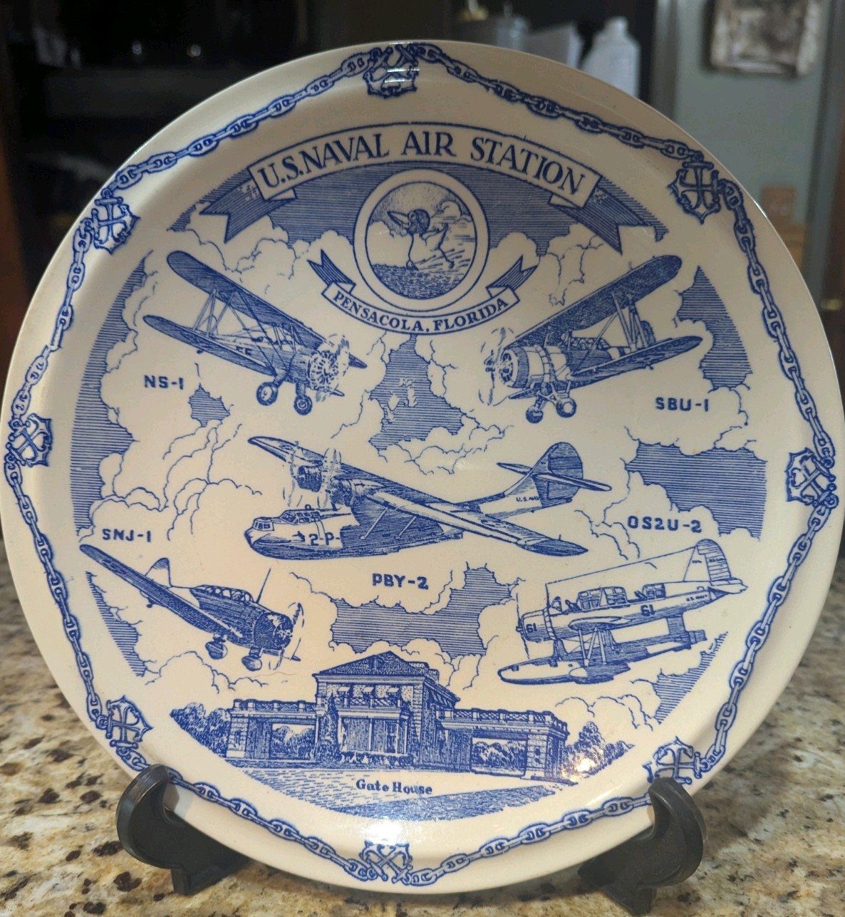 United States Naval Air Station Pensacola Florida Vernon Kilns Plate 10.5 United States Naval Air Station Pensacola Florida Vernon Kilns Plate 10.5