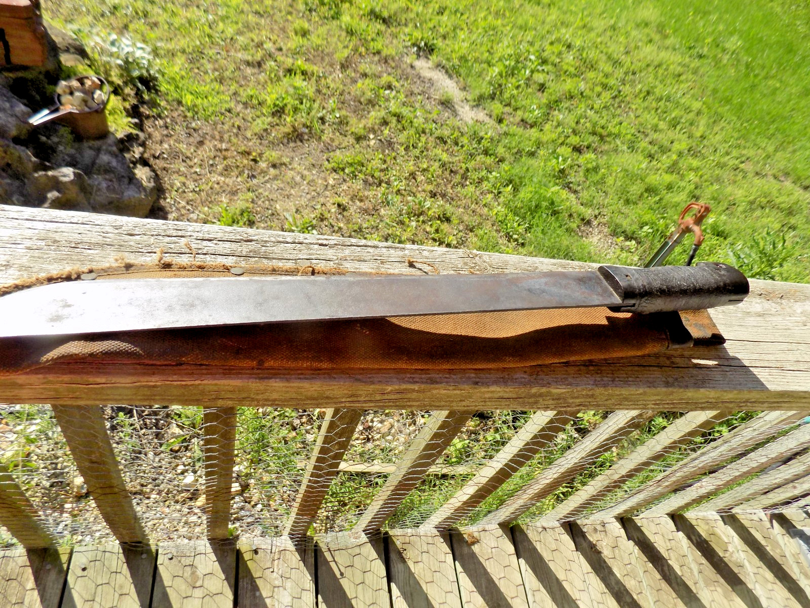 VTG WW2 COLLINS LEGITIMUS MACHETE w/Sheath 1945 Crown Hallmark Conneticut USA VTG WW2 COLLINS LEGITIMUS MACHETE w/Sheath 1945 Crown Hallmark Conneticut USA