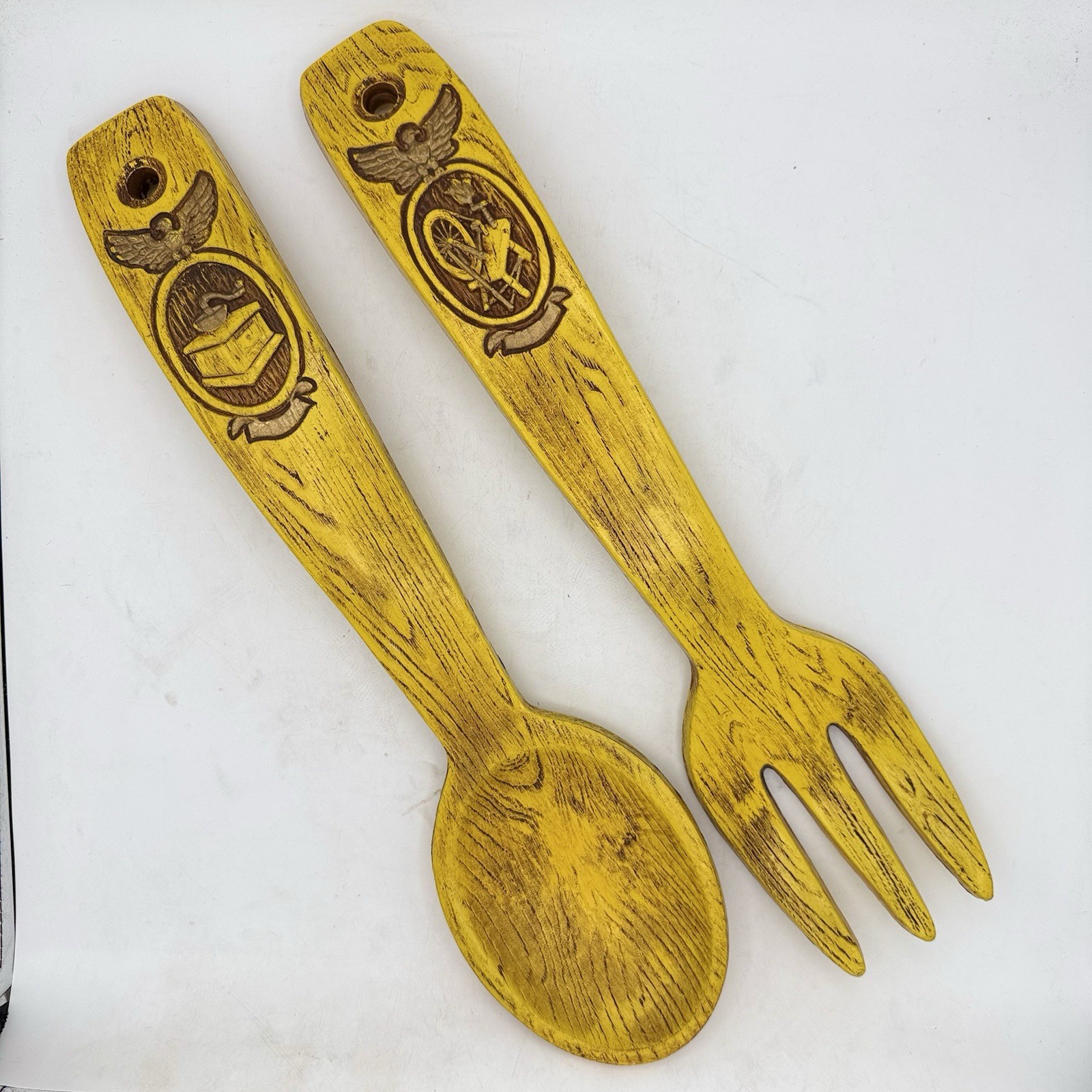 Vtg 1960 Universal Statuary Corp Wooden Fork Spoon Set Chicago Wall Decor Large Vtg 1960 Universal Statuary Corp Wooden Fork Spoon Set Chicago Wall Decor Large