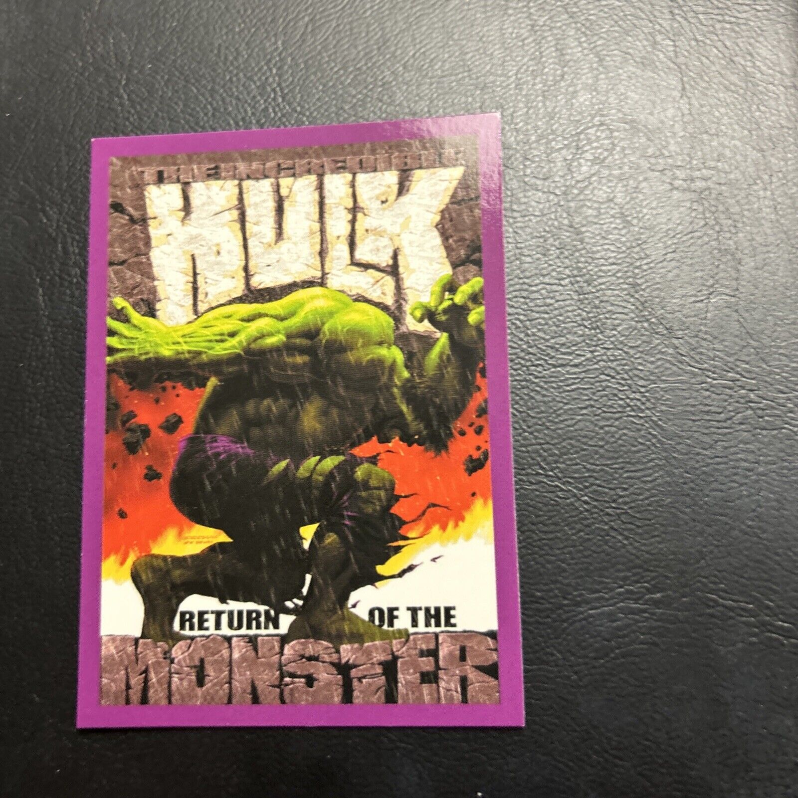 11d The Incredible Hulk Marvel 2003  Topps #59 Issue 32 2002 Comic Book Cover