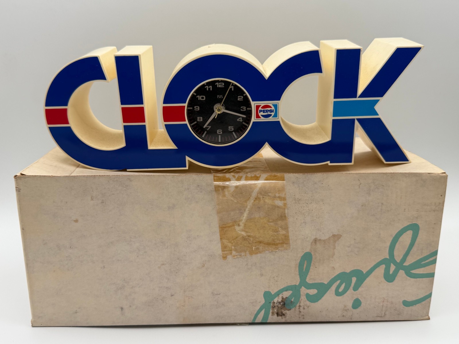 Vintage PEPSI Cola 3-D ISIS Desk Alarm Clock Model No. M49-1 Made in USA 70\'s-80 Vintage PEPSI Cola 3-D ISIS Desk Alarm Clock Model No. M49-1 Made in USA 70\'s-80