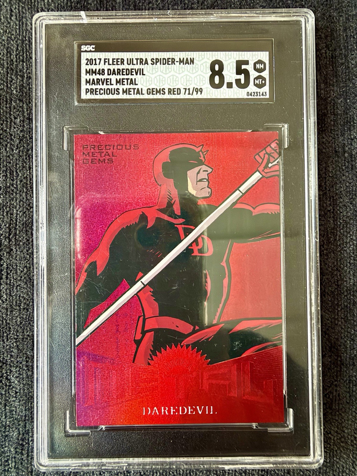 Daredevil - 2017 Fleer Ultra Marvel Spider-Man #Mm48 Precious Metal Gems Red /99 Daredevil - 2017 Fleer Ultra Marvel Spider-Man #Mm48 Precious Metal Gems Red /99