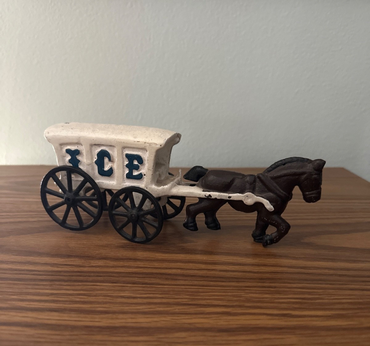 Rare Blue and White Vintage Horse Drawn Cast Iron Ice Wagon