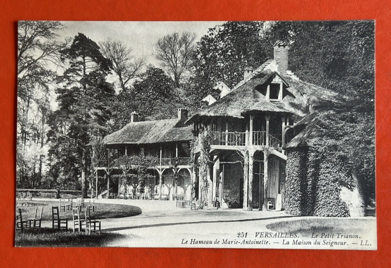 1909 VERSAILLES FRANCE Antique Postcard~ LE HAMEAU DE MARIE-ANTONIONETTE 1909 VERSAILLES FRANCE Antique Postcard~ LE HAMEAU DE MARIE-ANTONIONETTE