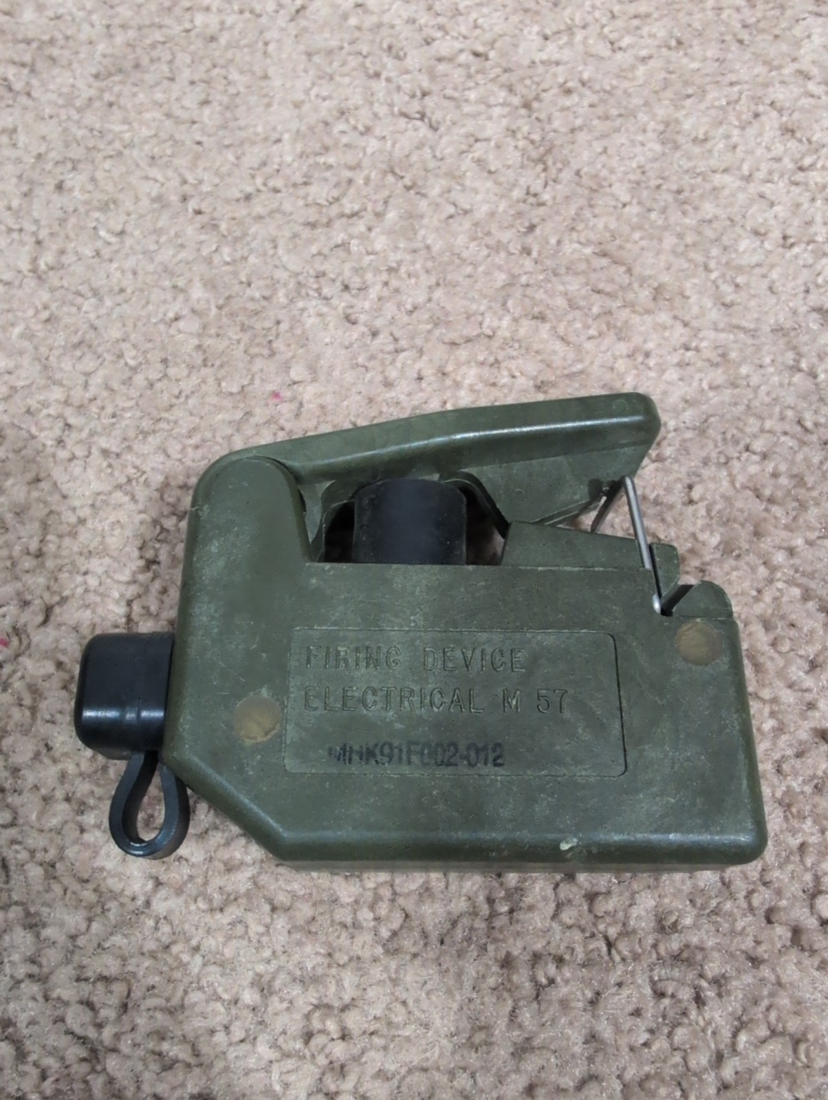RARE Vintage M57 Firing Device Claymore Clacker Vietnam Military Collectible US RARE Vintage M57 Firing Device Claymore Clacker Vietnam Military Collectible US