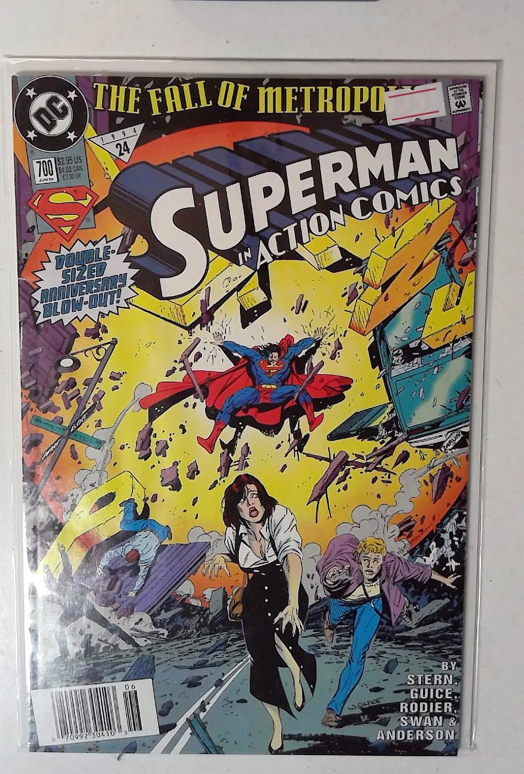 Action #700 DC (1994) Newsstand Fall of Metropolis 1st Print Comic Book