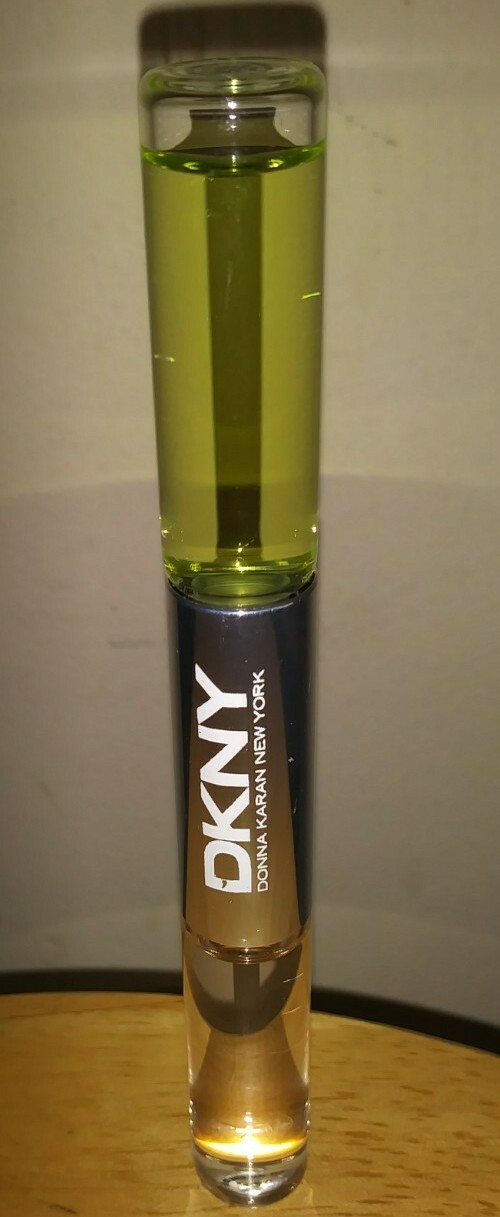 Be Delicious & Golden Delicious Perfume Donna Karan Rollerballs Parfum RARE DKNY Be Delicious & Golden Delicious Perfume Donna Karan Rollerballs Parfum RARE DKNY