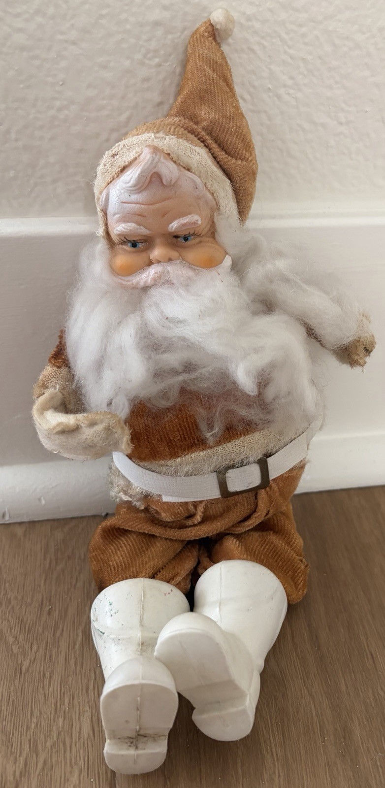 Vintage 1950’s Rubber Face Santa Claus Corduroy Suit Christmas Figurine READ Vintage 1950’s Rubber Face Santa Claus Corduroy Suit Christmas Figurine READ