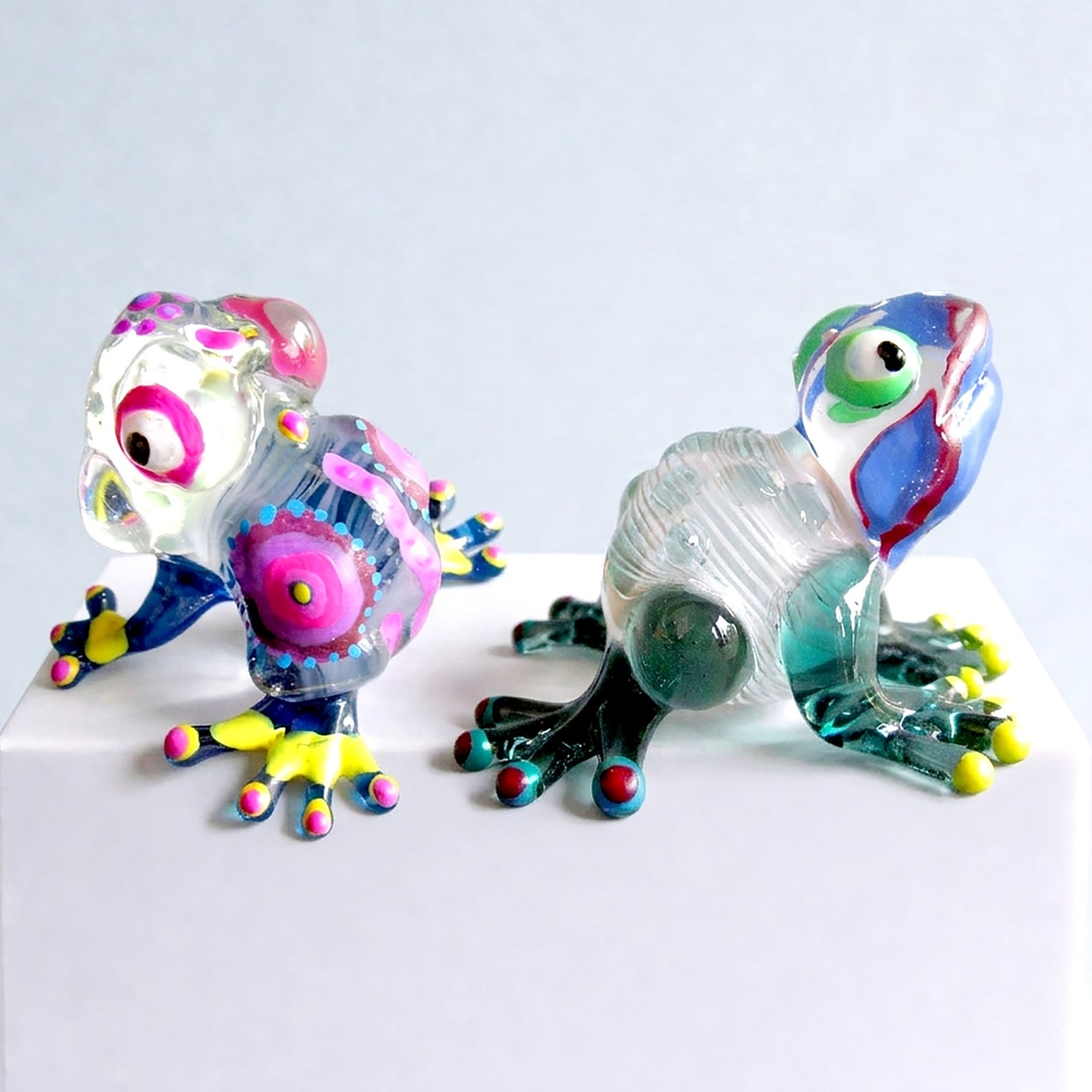 2 x Unique Frog Toad MINIATURE HAND BLOWN Art GLASS Frog Multi color Paint Gift