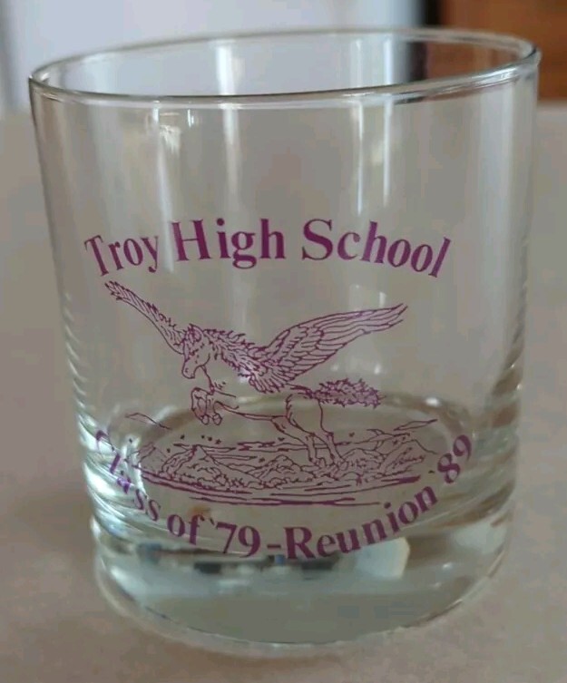 Troy High School Class of 1979 10-Year Reunion 1989 Drinking Glass Troy NY Troy High School Class of 1979 10-Year Reunion 1989 Drinking Glass Troy NY