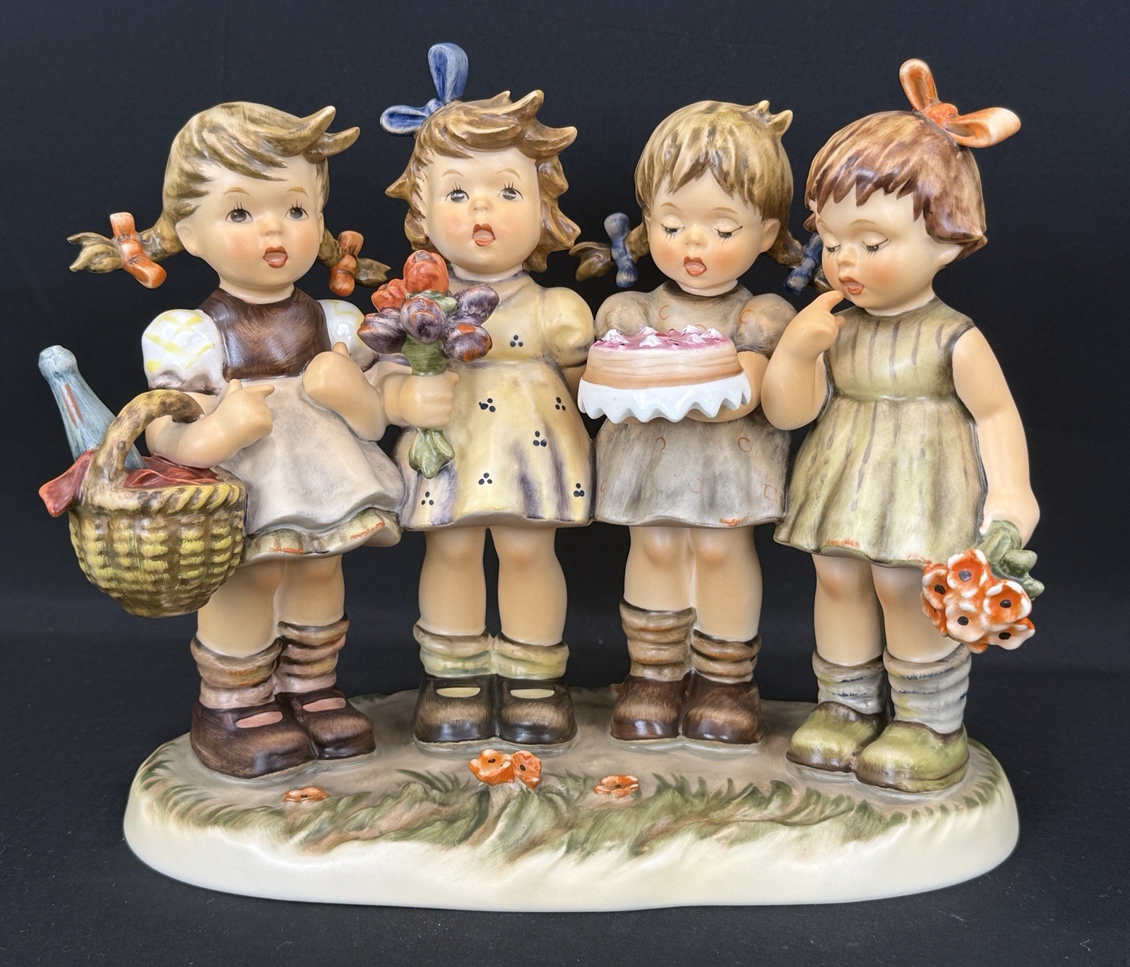 Goebel Hummel NIB We Wish You The Best 600 Century Collection No Crazing Goebel Hummel NIB We Wish You The Best 600 Century Collection No Crazing