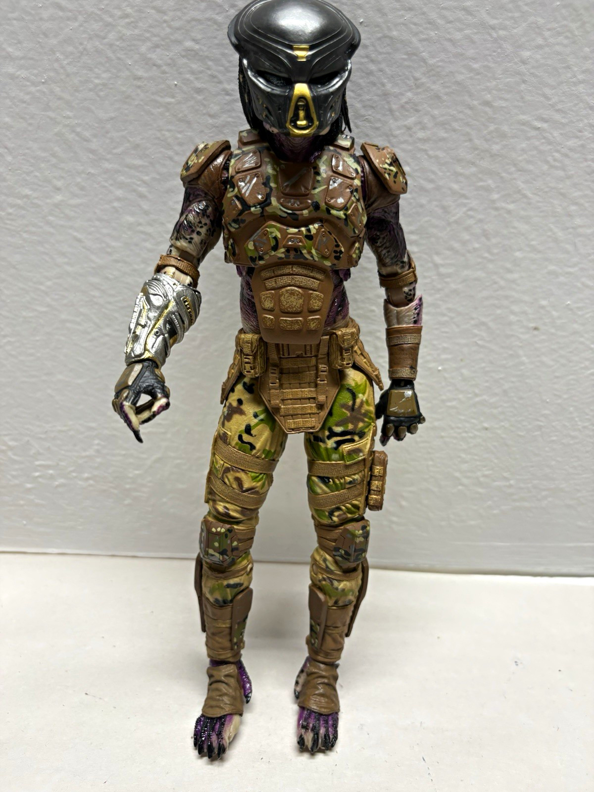 NECA The Predator Emissary Predator I Ultimate Figure #1 Incomplete 2018 NECA The Predator Emissary Predator I Ultimate Figure #1 Incomplete 2018