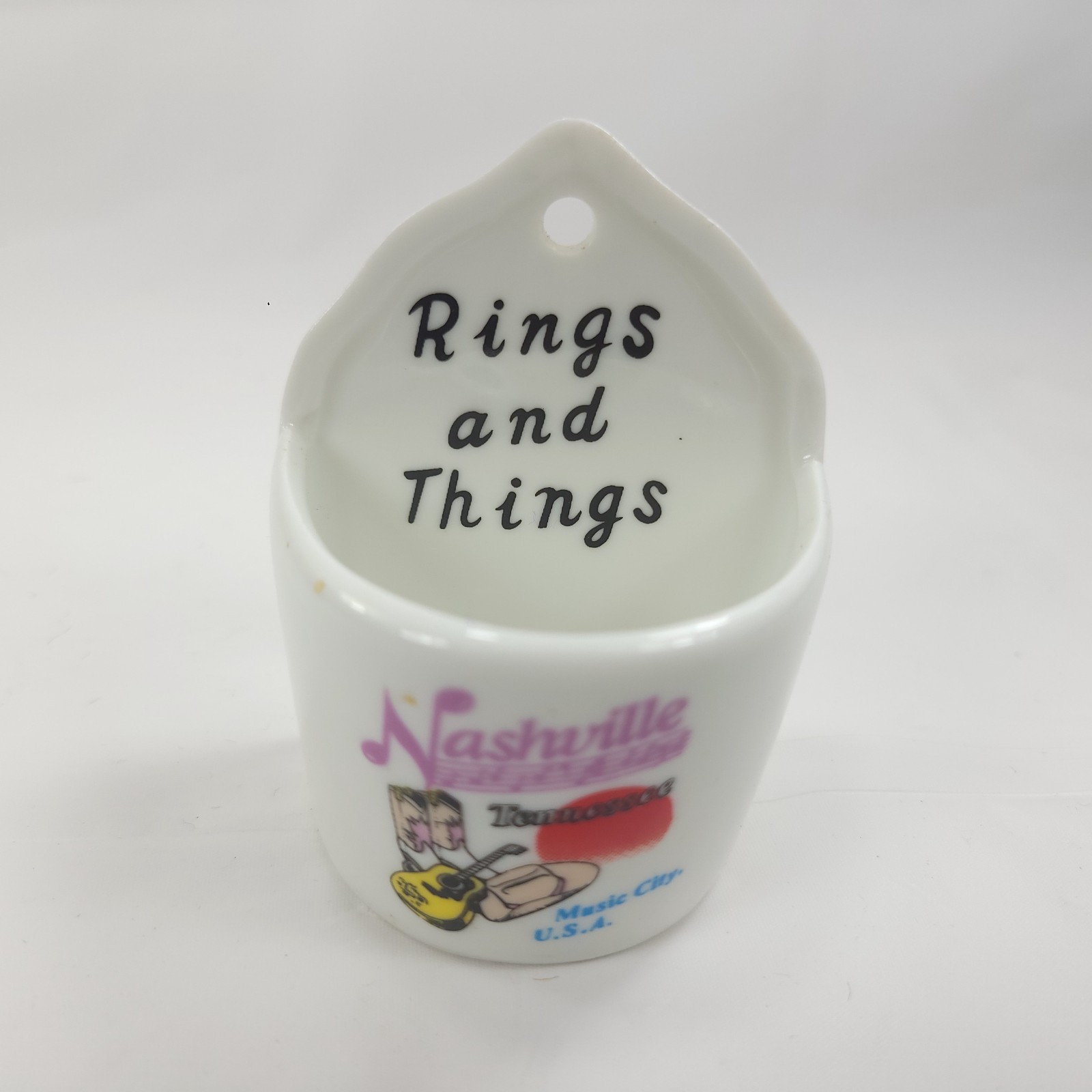 Vintage Nashville Tennessee Rings And Things Ceramic Wall Pocket Trinket Dish Vintage Nashville Tennessee Rings And Things Ceramic Wall Pocket Trinket Dish