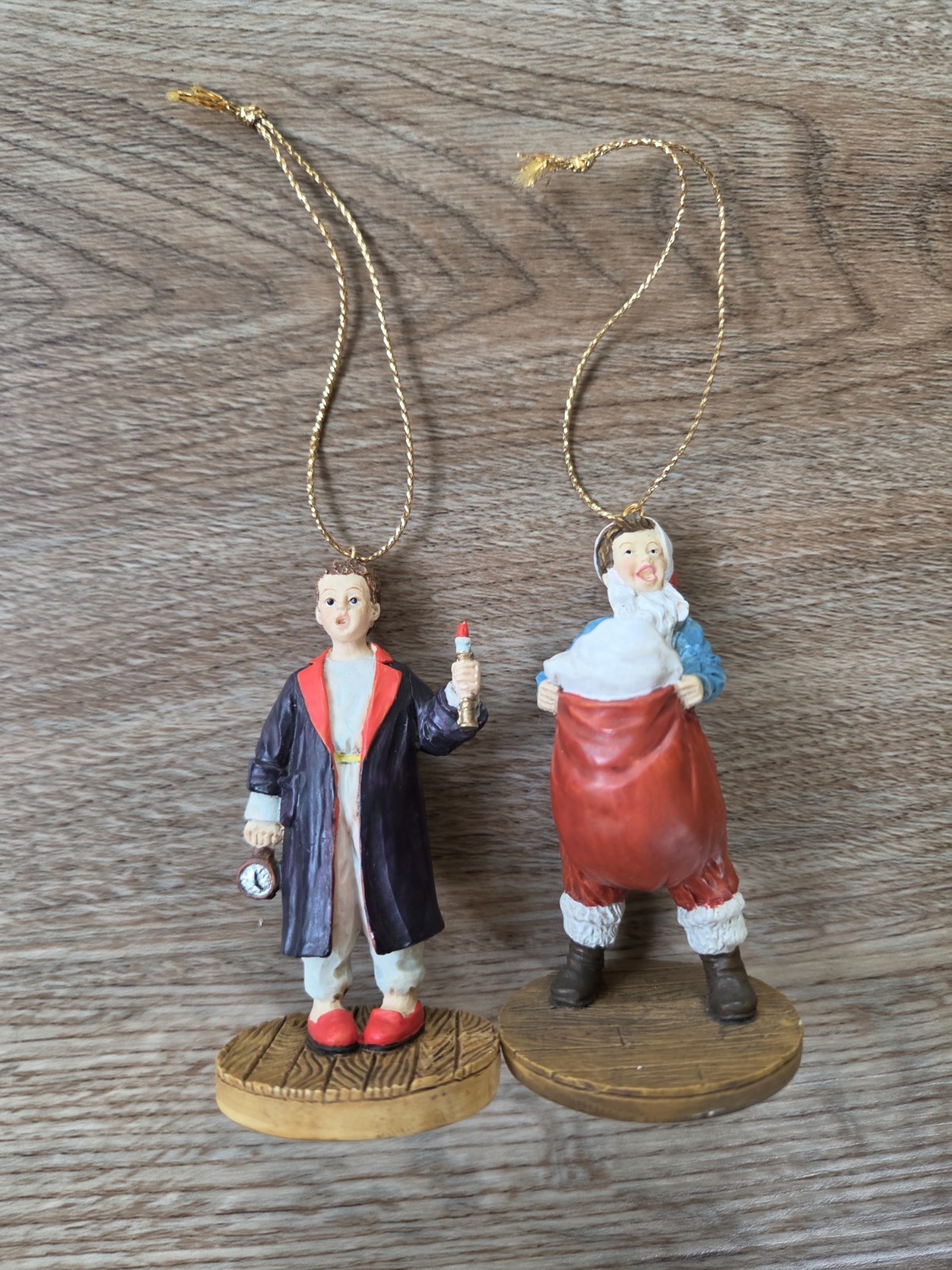 Vintage Family Treasures Norman Rockwell Gallery Christmas Ornaments Set of 2 Vintage Family Treasures Norman Rockwell Gallery Christmas Ornaments Set of 2