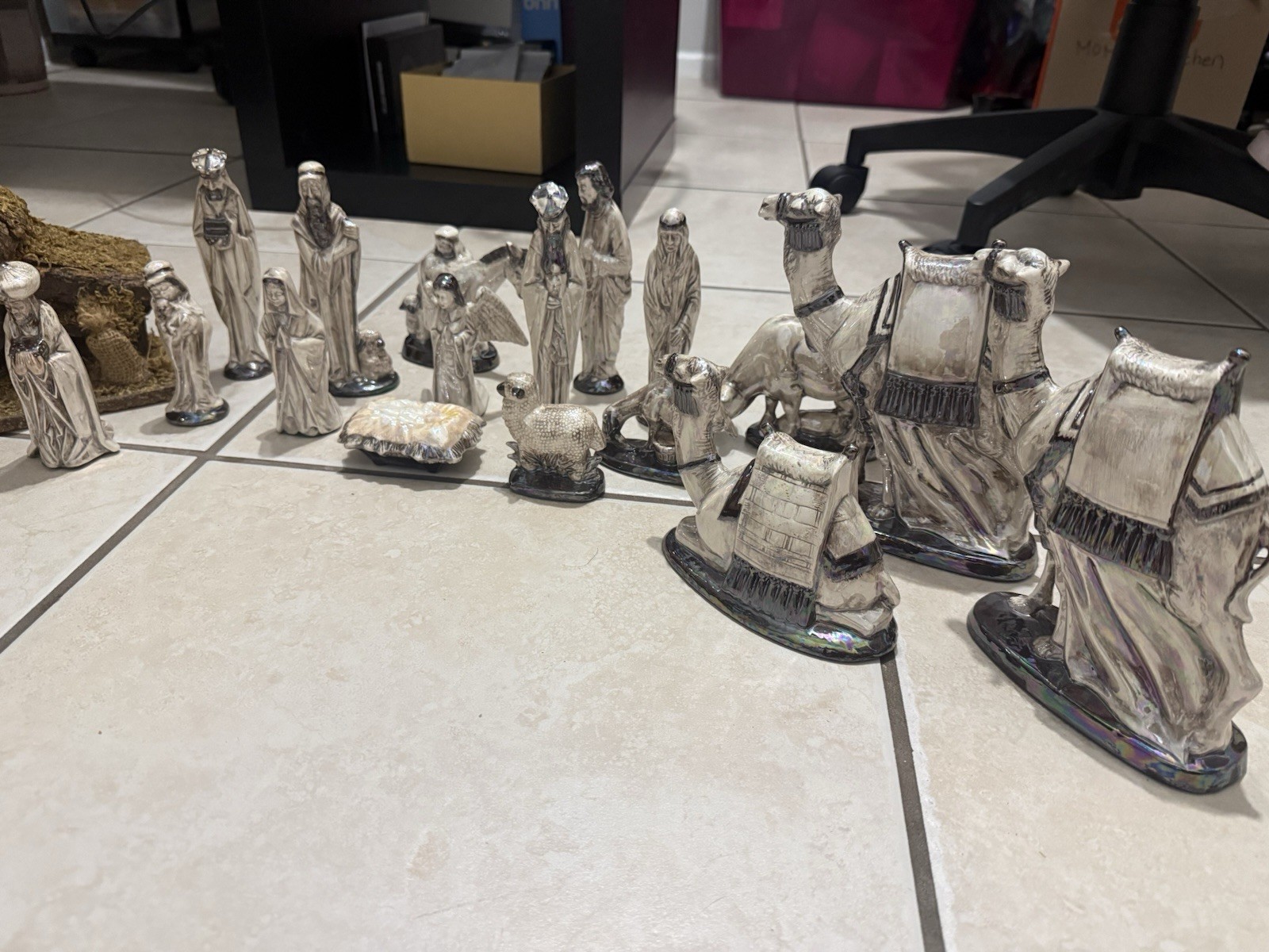 RON MOLD 1973 Nativity Set 17pc Vintage Ceramic Figurines Christmas