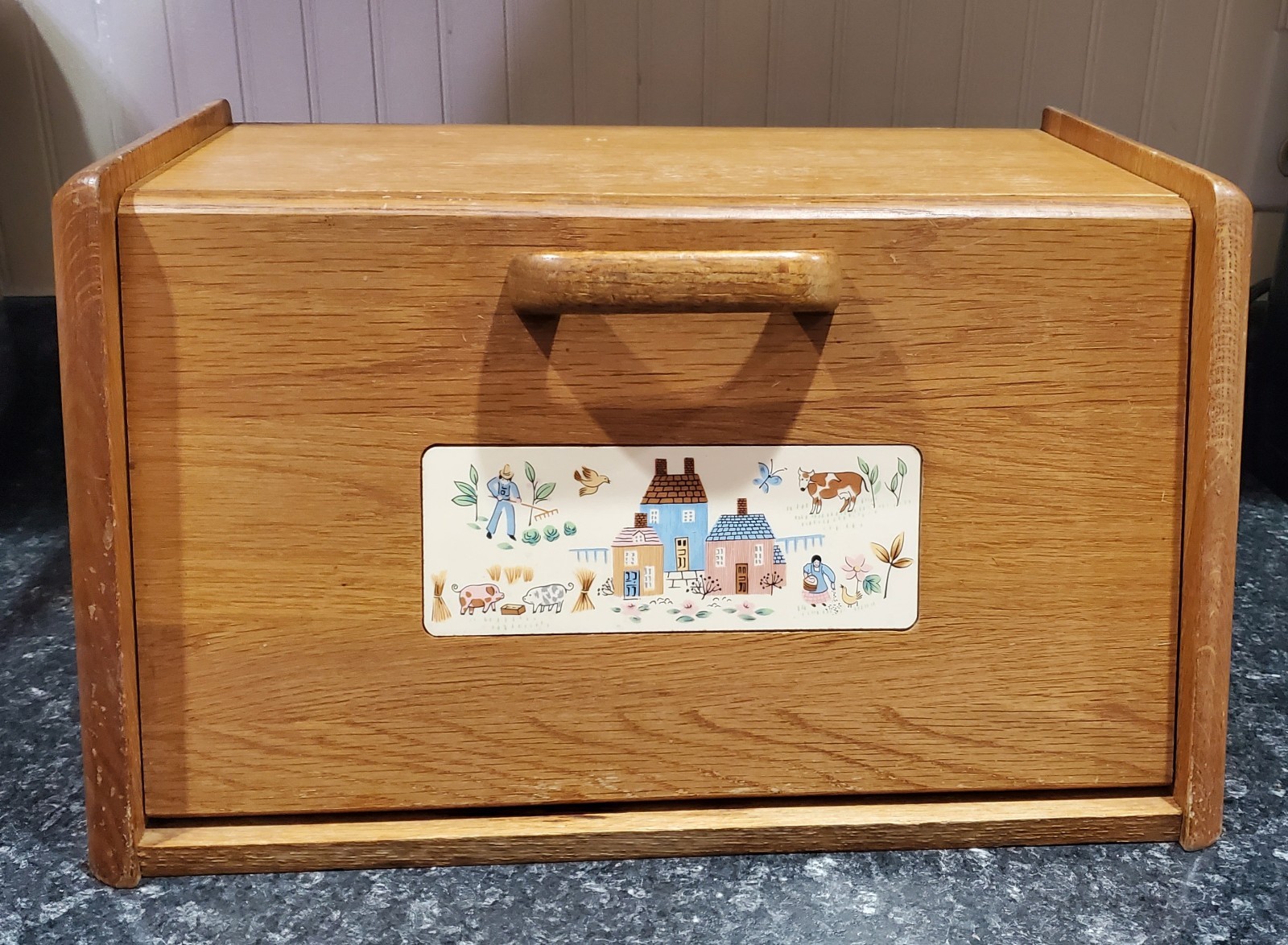 Vintage International Heartland wood bread box cottage core Vintage International Heartland wood bread box cottage core