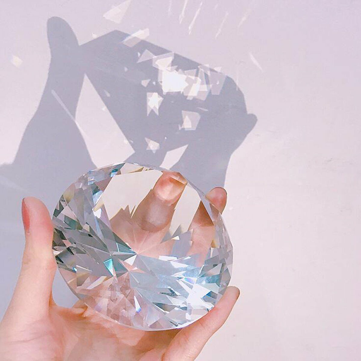 LONGWIN 80MM Clear Crystal Diamond Art Giant Glass Paperweight Wedding Decor