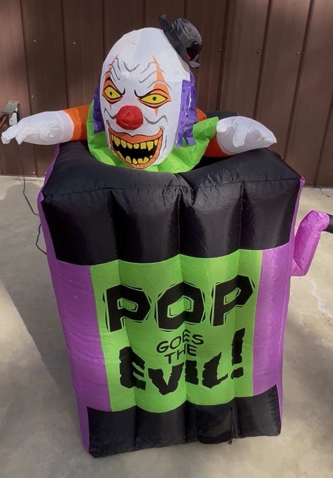 Gemmy Scary Clown “POP GOES THE EVIL” With Creepy Music Inflatable Halloween HTF Gemmy Scary Clown “POP GOES THE EVIL” With Creepy Music Inflatable Halloween HTF