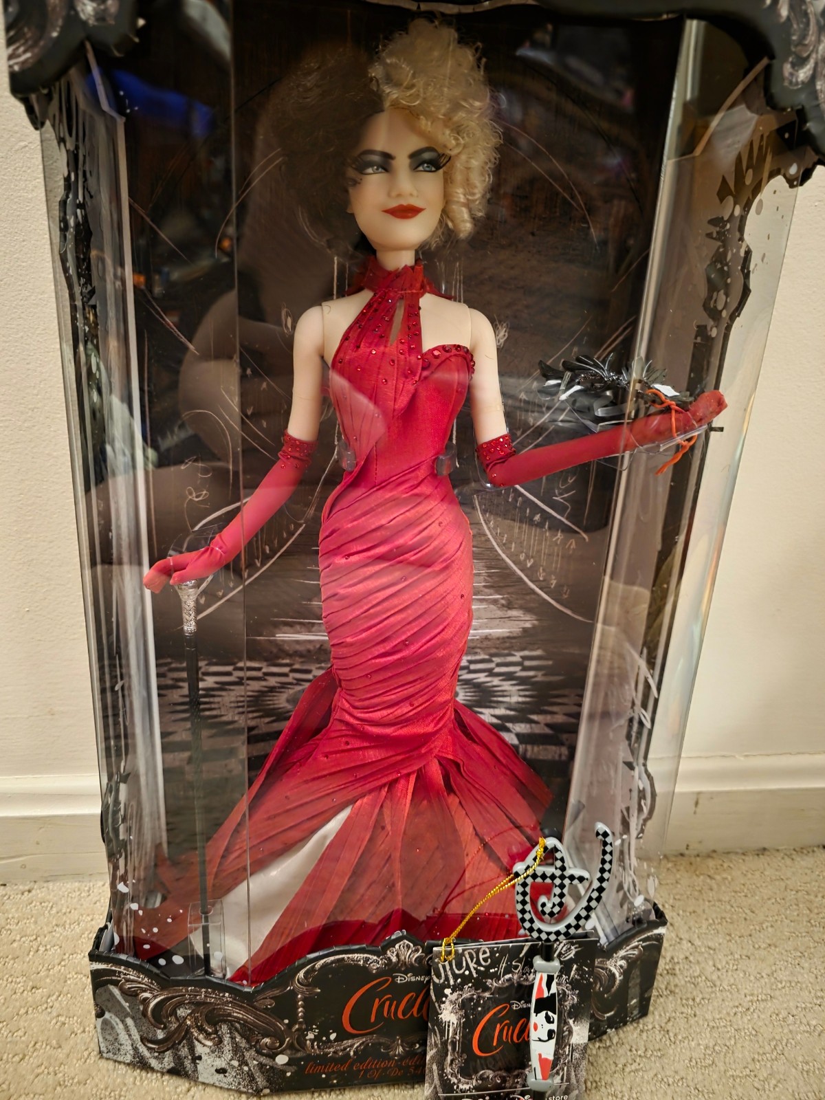 Disney Store Exclusive Cruella De Ville Film Doll +Tag Key + Funko Pop Lot BNWT