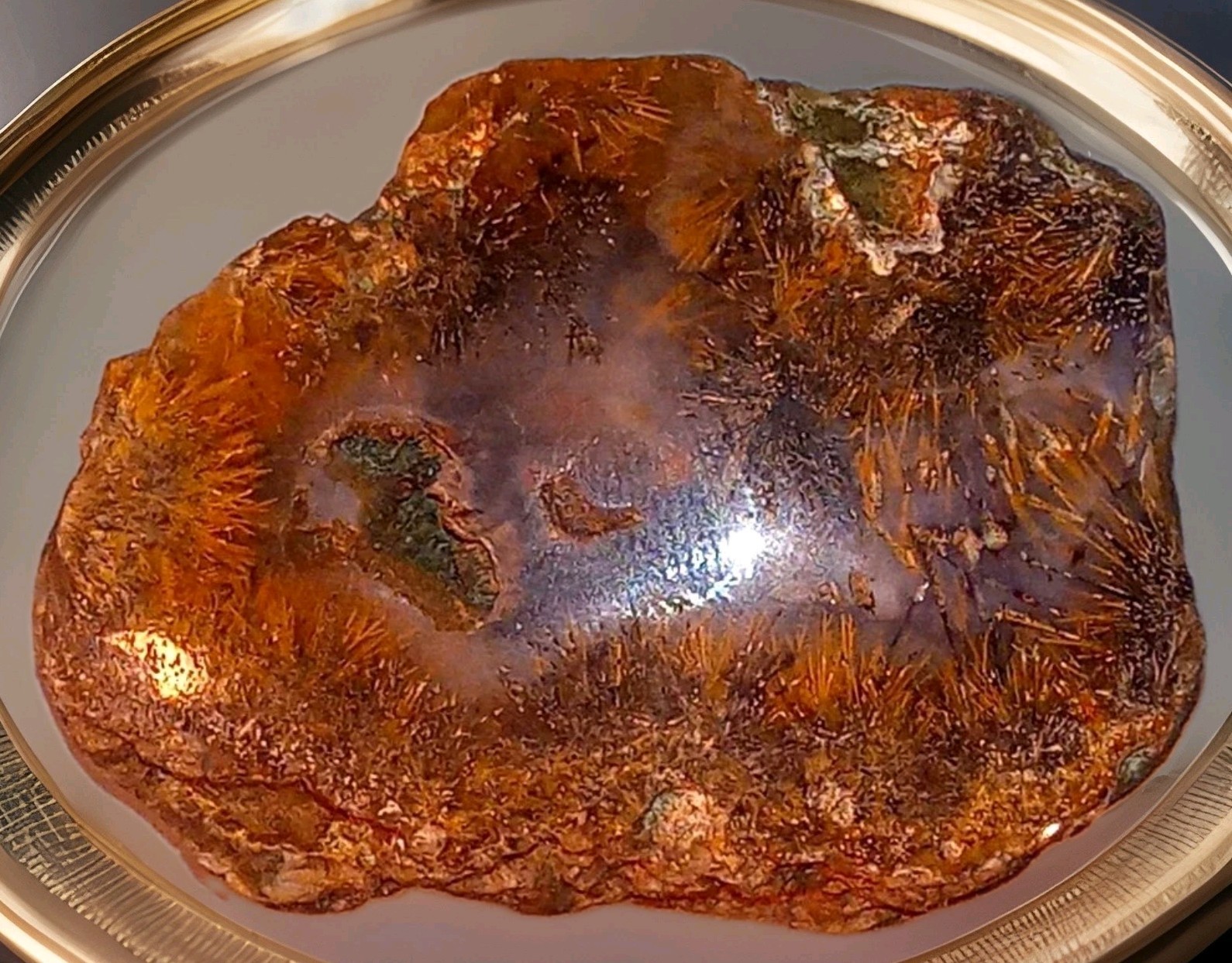 Rare 1980s Old-Stock Trent Sagenite Agate (68g) Rare 1980s Old-Stock Trent Sagenite Agate (68g)