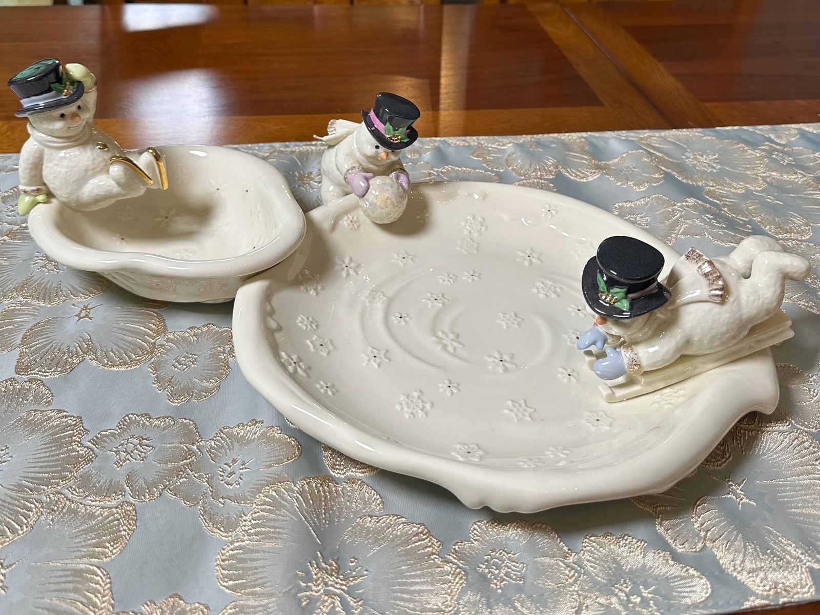 Lenox Fine Porcelain Snowman Chip and Dip Set 24k Gold Accents COA Included VNTG Lenox Fine Porcelain Snowman Chip and Dip Set 24k Gold Accents COA Included VNTG