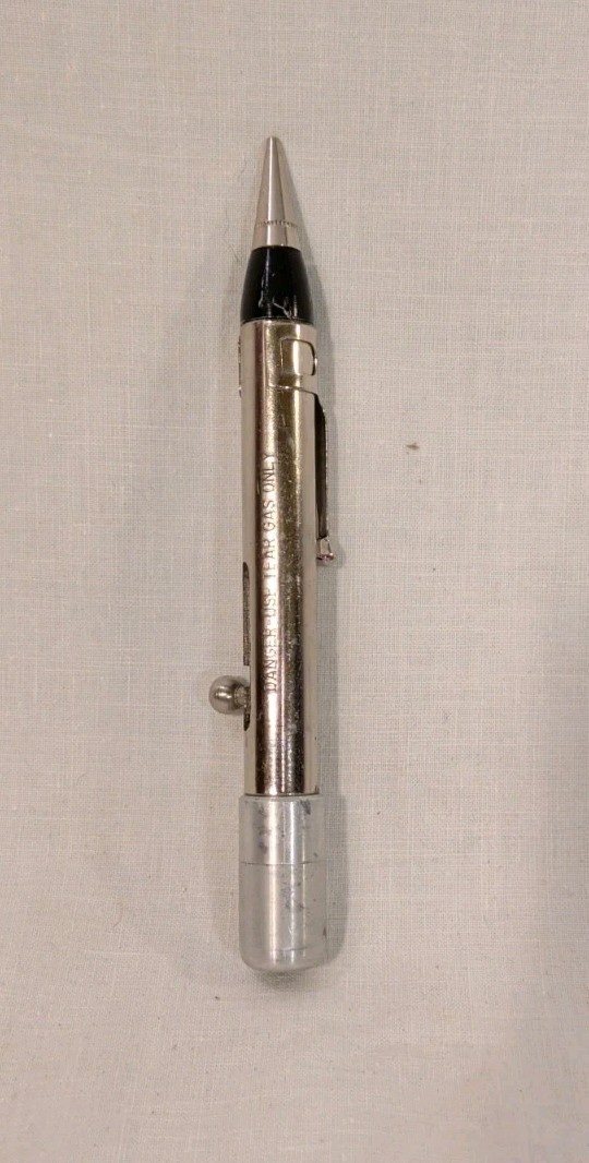 Vintage 1960\'s Tear Gas Pen Vintage 1960\'s Tear Gas Pen