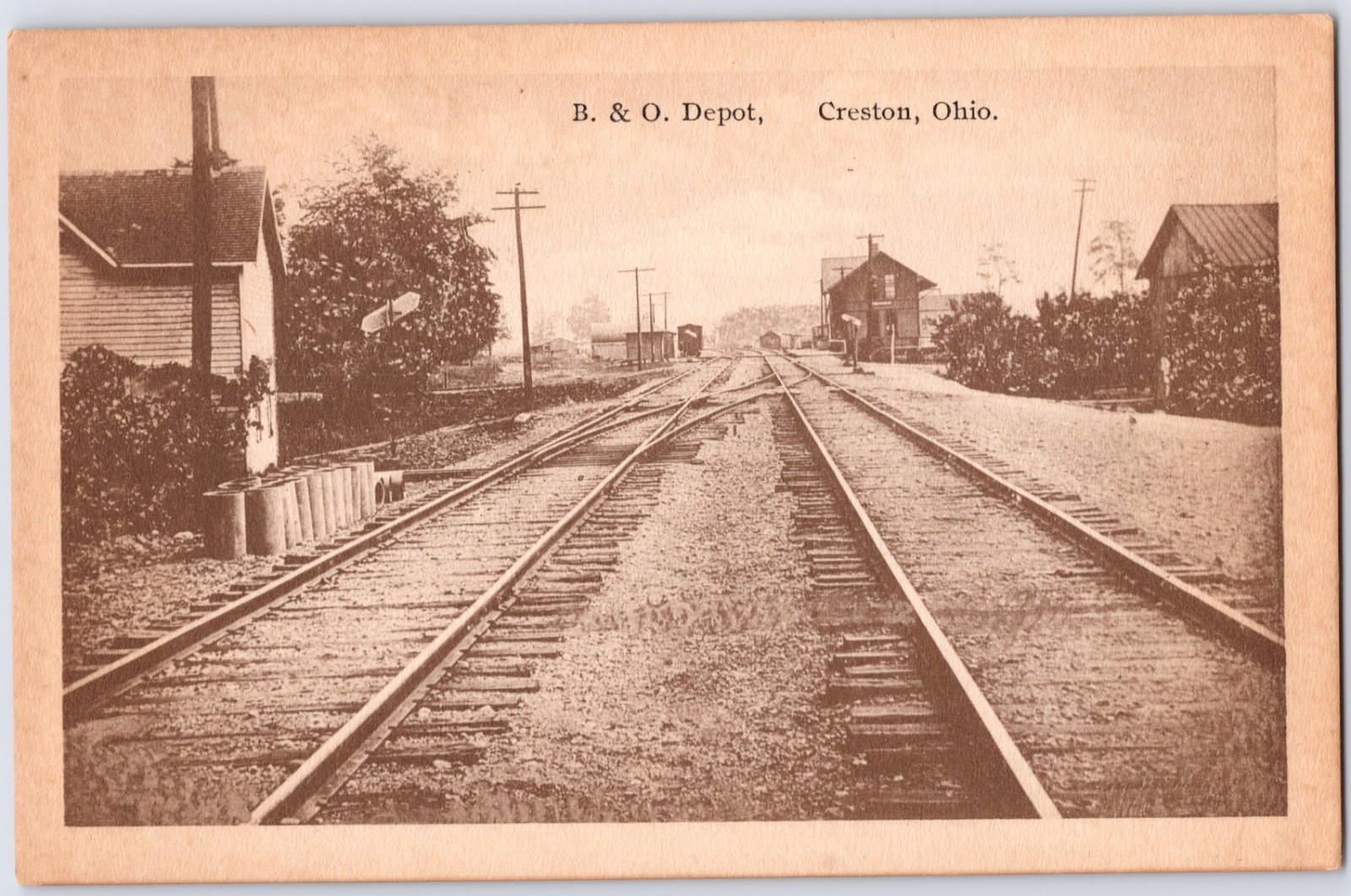 VINTAGE B & O DEPOT CRESTON OHIO RAILROAD TRACKS WAGNER POSTCARD PP