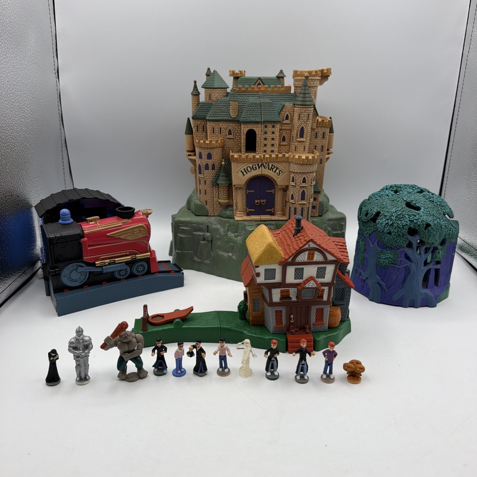 Vintage 2001 Mattel Harry Potter Polly Pocket Castle Figures Extra Sets Works Vintage 2001 Mattel Harry Potter Polly Pocket Castle Figures Extra Sets Works