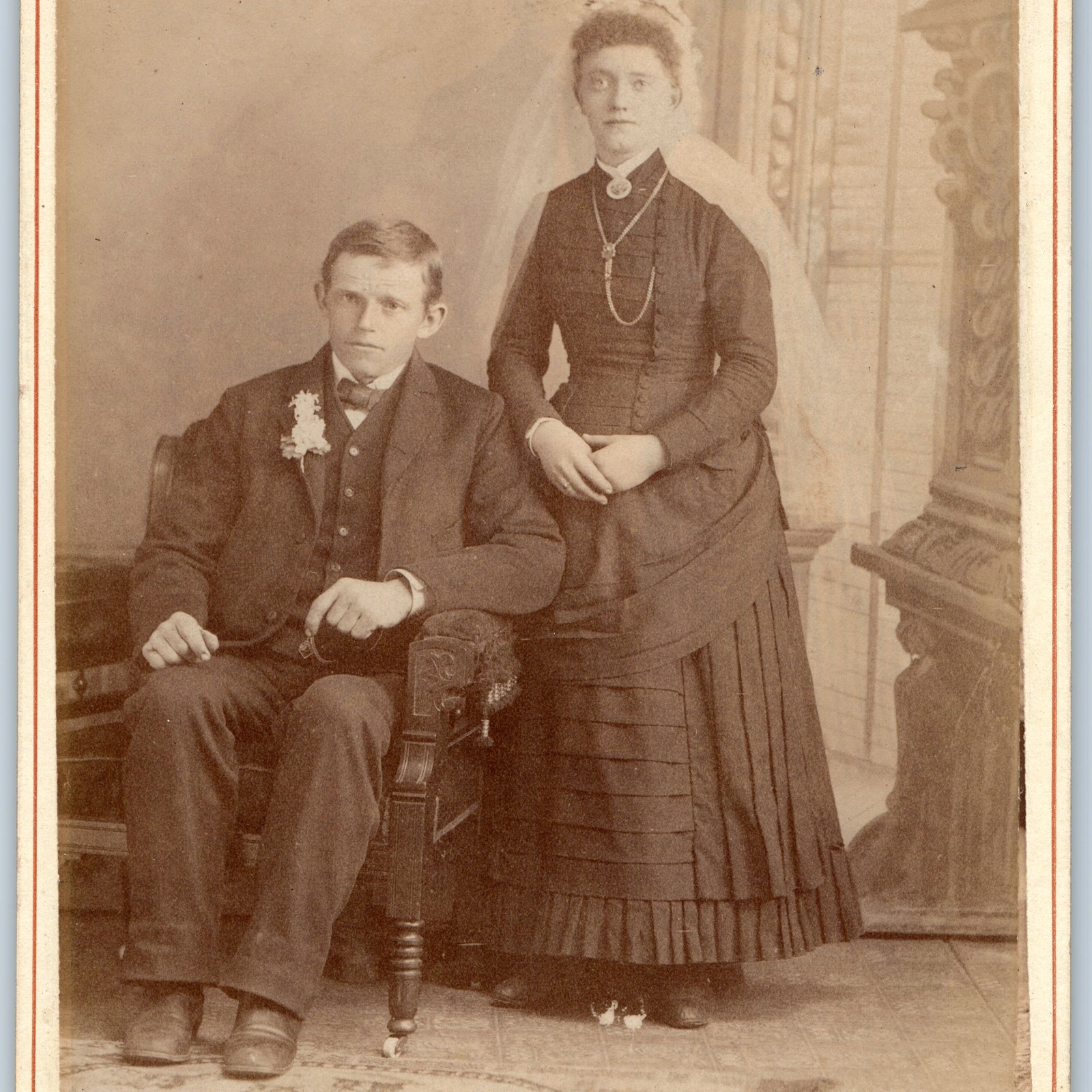 c1880s Molilne, ILL Newlywed Man Woman Veil Wedding Cabinet Card Photo Jones B5