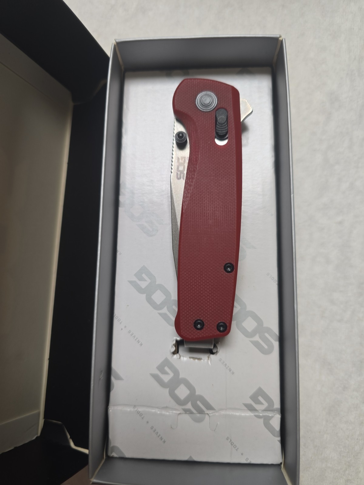 SOG Terminus XR Crimson Folding Knife D2 Tool Steel Blade Red Textured G-10 NEW SOG Terminus XR Crimson Folding Knife D2 Tool Steel Blade Red Textured G-10 NEW
