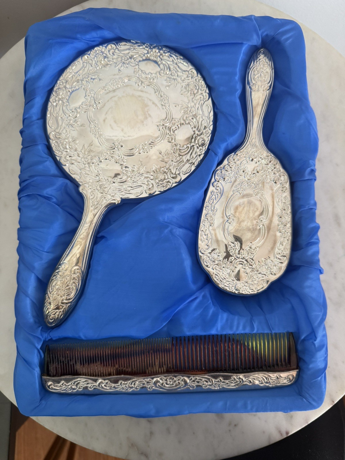 Vintage Silverplated 3-Piece Dresser Set Mirror Brush Comb Made in Hong Kong Vintage Silverplated 3-Piece Dresser Set Mirror Brush Comb Made in Hong Kong