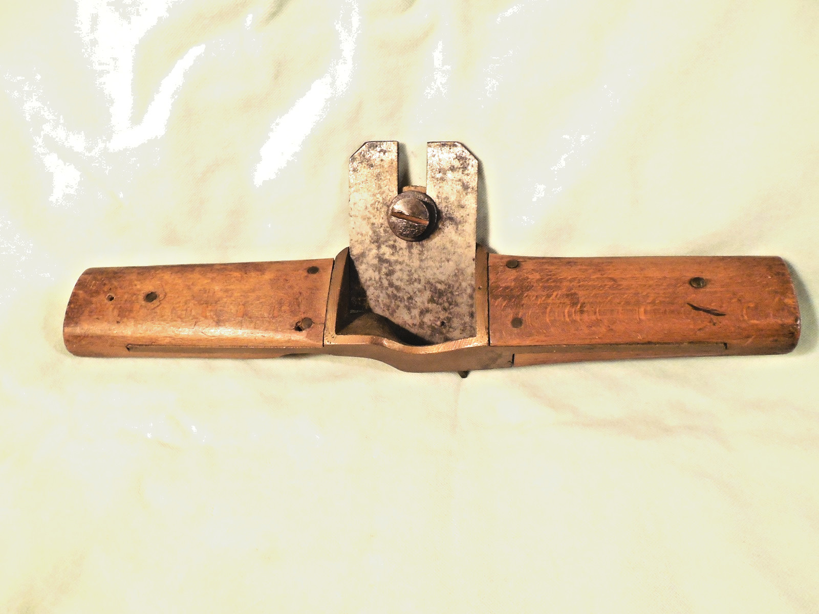 Antique W.H.Pond New Haven Gun Metal Spoke Shave Plane Heavy Duty Carriage Maker Antique W.H.Pond New Haven Gun Metal Spoke Shave Plane Heavy Duty Carriage Maker