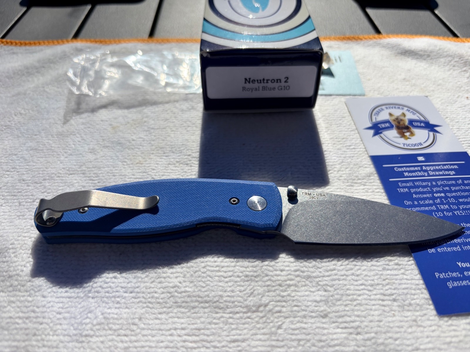 TRM Three Rivers Mfg Neutron 2 Royal Blue G10 20CV Beautiful TRM Three Rivers Mfg Neutron 2 Royal Blue G10 20CV Beautiful