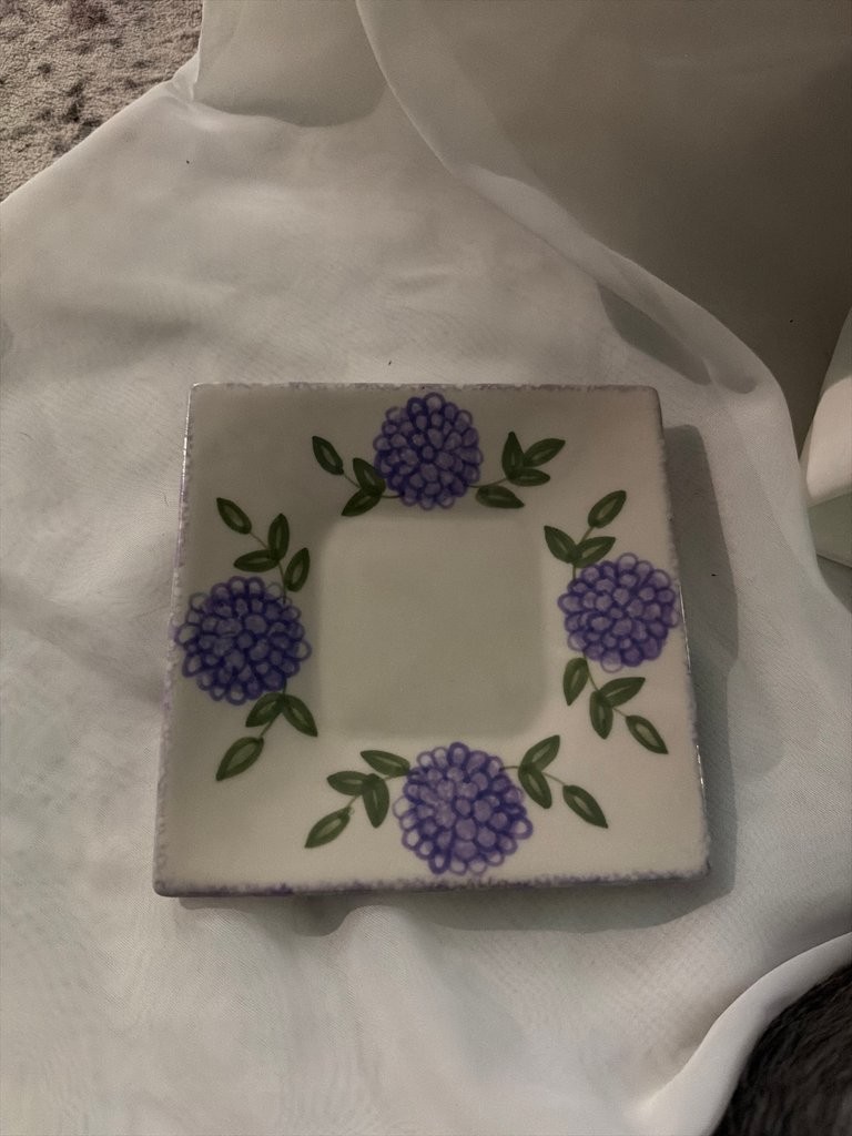 Vintage Square Ceramic Plate with Purple Floral Design Vintage Square Ceramic Plate with Purple Floral Design