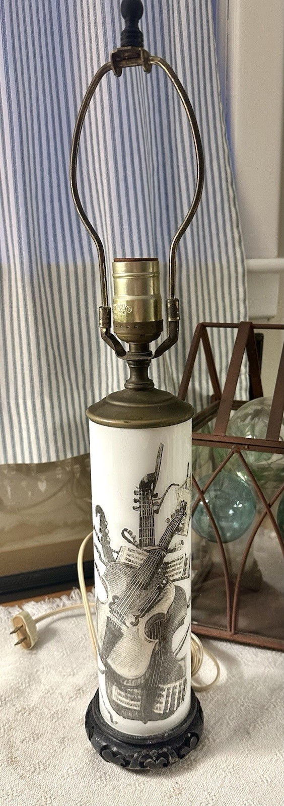 VINTAGE FORNASETTI STYLE EGLOMISE GLASS LAMP Musical Instruments VINTAGE FORNASETTI STYLE EGLOMISE GLASS LAMP Musical Instruments