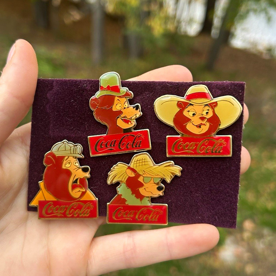 Vintage 1986 Disney World 15th Anniv Coca Cola Country Bear Jamboree 4 Pin Lot Vintage 1986 Disney World 15th Anniv Coca Cola Country Bear Jamboree 4 Pin Lot