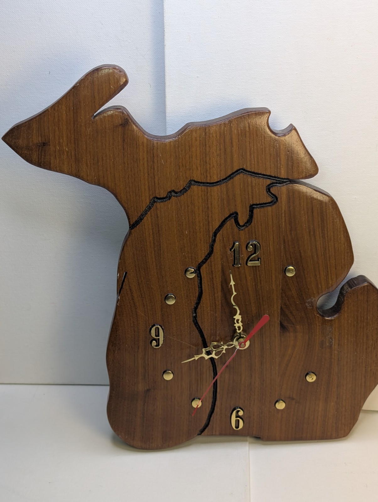 Vintage Michigan State Shaped Wood Wall Clock Upper Lower Peninsula Quartz