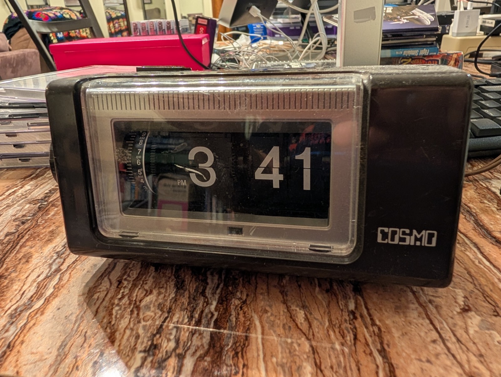 Vintage 70s Cosmo Electric Flip Clock with Alarm Model F-101A Tested Works Vintage 70s Cosmo Electric Flip Clock with Alarm Model F-101A Tested Works