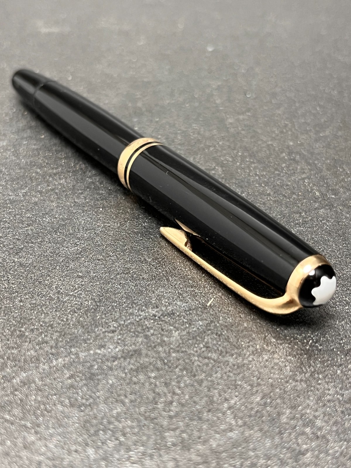 Vintage Montblanc 252 Fountain Pen 14C 585 Gold Nib Piston Filler Germany