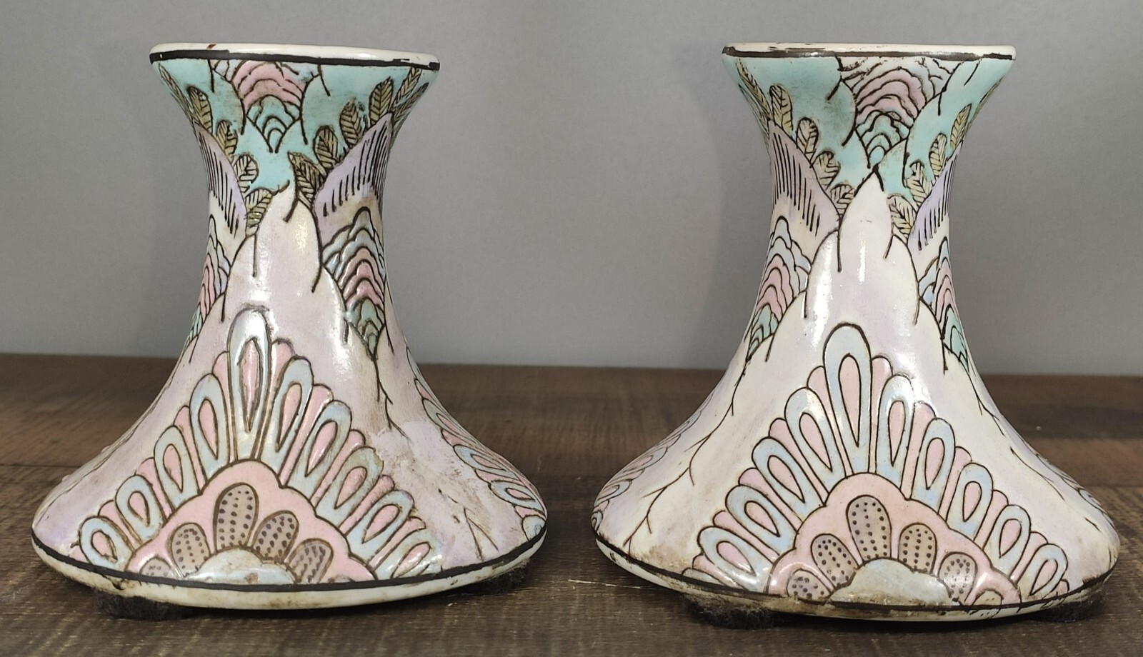 Vintage Pair Of Pastel 3½ Vintage Pair Of Pastel 3½